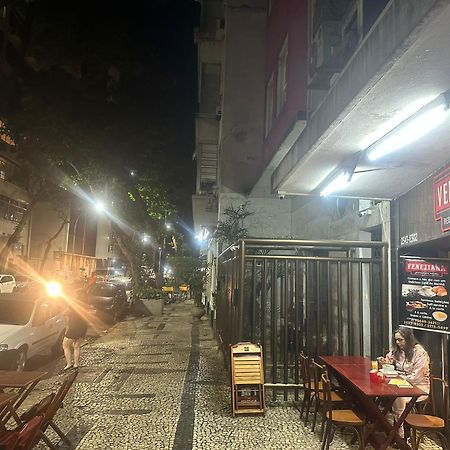 Copacabana / Lema, A Uma Quadra Da Praia ريو دي جانيرو المظهر الخارجي الصورة